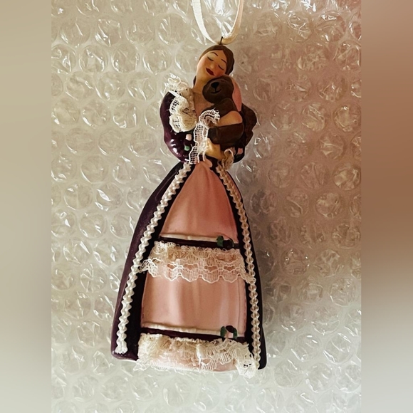 Victorian barbie with cedric bear ornament hallmark ornament - Picture 5 of 5